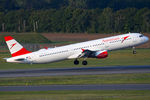 OE-LBB @ VIE - Austrian Airlines - by Chris Jilli