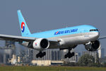 HL8043 @ VIE - Korean Air Cargo - by Chris Jilli