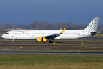 EC-MQB @ VIE - Vueling