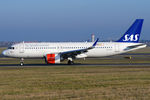 SE-DOY @ VIE - SAS Scandinavian Airlines - by Chris Jilli