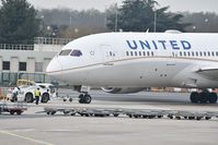 N26910 @ LFPG - UNITED departure terminal 1 - by JC Ravon - FRENCHSKY