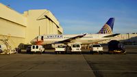 N811UA @ KSFO - San Francisco Airport. 2018. - by Clayton Eddy