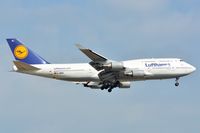D-ABVL @ EDDF - Arrival of LH B744. Arcraft wfu Sept 2015 and stored in Tulsa, OK. - by FerryPNL