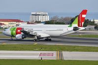 CS-TOQ @ LPPT - Pedro Teixeira landing runway 03 - by Jean Christophe Ravon - FRENCHSKY