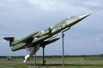 20 02 - Lockheed F-104G Starfighter with ZELL- (ZEro Length Launch) gear at the Luftwaffenmuseum, Berlin-Gatow - by Ingo Warnecke