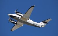 N575RD @ KLAX - Beech 350 - by Mark Pasqualino