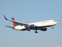 N1200K @ EGLL - FROM TERMINAL 5 - by Emmylou1006