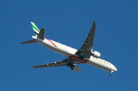 A6-EQI @ EBBR - Flight EK183  on approach to RWY 07L