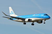 PH-EXS @ EBBR - KL Cityhopper ERJ170 - by FerryPNL