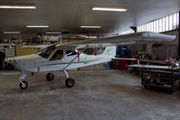 74-AEI @ LFLP - Parked - by micka2b