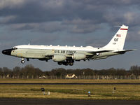 62-4134 @ EGUN - Landing on RWY 29....