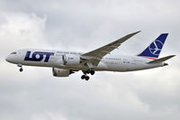SP-LRD @ EPKK - Lot - Dreamliner - by Artur Badoń