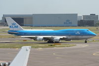 PH-BFV @ EHAM - KLM - by Jan Buisman