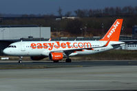 G-EZWL @ LFPG - Taxiing - by micka2b