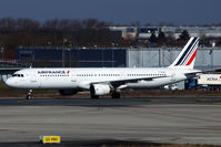 F-GTAU @ LFPG - Taxiing - by micka2b