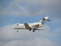 N209HP @ 3607 - Landing - by Canonman