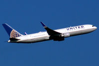 N660UA @ LFPG - Take off - by micka2b