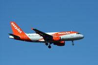 G-EZDV @ EKCH - G-EZDV landing rw 04L - by Erik Oxtorp