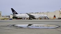 N77022 @ KSFO - SFO 2018. - by Clayton Eddy