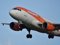 OE-LQV @ LFBD - easyJet Europe - by Jean Christophe Ravon - FRENCHSKY