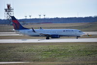 N776DE @ CVG - Boeing 737-800 - by Christian Maurer