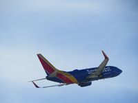 N761RR @ 3607 - Lifting off