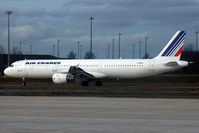 F-GMZA @ LFPG - Taxiing - by micka2b