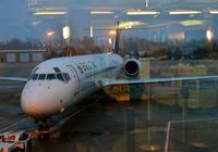 N947AT @ KLEX - At the gate Lexington - by Ronald Barker