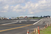 N714HH @ SZP - 1977 Cessna 150M, Continental O-200 100 Hp, on final Rwy 22 - by Doug Robertson