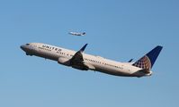 N66841 @ KLAX - Boeing 737-900ER