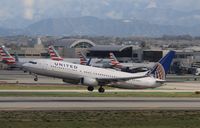 N14237 @ KLAX - Boeing 737-800