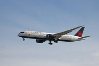 C-FRSR @ CYVR - Landing - by Guy Pambrun