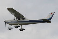 21AJY @ LFOQ - ULM salon Blois. - by Raymond De Clercq