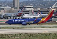 N8526W @ KLAX - Boeing 737-800 - by Mark Pasqualino
