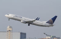 N76504 @ KLAX - Leaving LA - by olivier Cortot