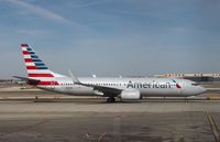 N801NN @ KORD - Boeing 737-800 - by Mark Pasqualino