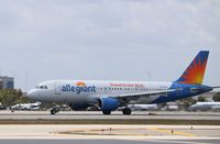 N216NV @ KFLL - Airbus A320 - by Mark Pasqualino