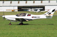 88PP @ LFOQ - ULM salon Blois. - by Raymond De Clercq