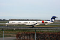 EI-GEA @ EKCH - EI-GEA landed rw 04L - by Erik Oxtorp
