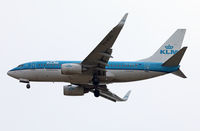PH-BGQ @ CPH - Copenhagen 16.4.2018 L/D R-04R - by leo larsen