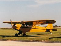 N38318 @ 3Y3 - Warming up for a flight at 3y3 fly in summer of 1999 - by Floyd Taber