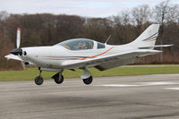59DQY @ EBUL - Landing at Ursel.