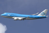 PH-BFL @ EHAM - EHAM - by Jeroen Stroes