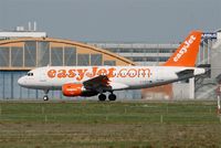 G-EZFO @ LFBO - Airbus A319-111, Ready to take off rwy 32R, Toulouse-Blagnac airport (LFBO-TLS) - by Yves-Q