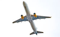 EC-MJR @ CPH - Copenhagen 28.4.2018 T/O R-22R - by leo larsen
