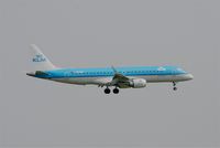 PH-EZN @ LFBO - Embraer ERJ-190-100LR 190LR, On final rwy 14L, Toulouse Blagnac Airport (LFBO-TLS) - by Yves-Q