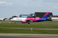HA-LYR @ EKCH - HA-LYR landed rw 22L - by Erik Oxtorp