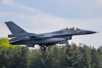 J-201 @ EHWO - f16 - by fink123
