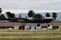 N915L @ KRHV - Locally-based 1976 Cessna 172M landing at Reid Hillview Airport, San Jose, CA. - by Chris Leipelt