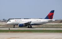 N371NB @ KORD - Airbus A319 - by Mark Pasqualino